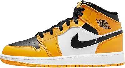 Homme Jordan 1 Mid University Gold Blanc/Univ Or-Noir (554724 170).. Experience the best of both worlds with hotep.ng: local charm and global trends. We offer an unparalleled range of products to suit every taste and budget. Enjoy the convenience of online shopping with the trust of a Nigerian brand.